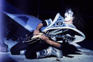 Ace Frehley: lanciata una petizione per conferirgli il rango di astronauta onorario della NASA