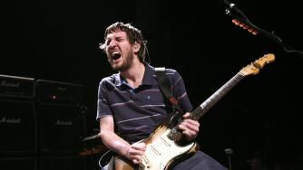 John Frusciante: "La mia audizione con Frank Zappa fu un vero disastro. Non faceva per me"