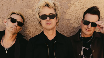 Green Day, pubblicato il trailer ufficiale del loro film "New Years Rev". Guardalo qui