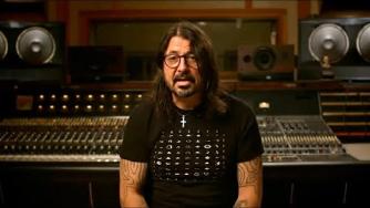 I Foo Fighters hanno presentato ufficialmente il nuovo batterista Ilan Rubin con un ironico video creato con l'AI