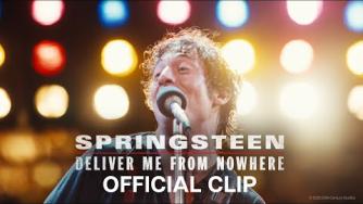 Bruce Springsteen ha suonato a sorpresa durante la proiezione di "Deliver Me From Nowhere" a New York. Guarda il video