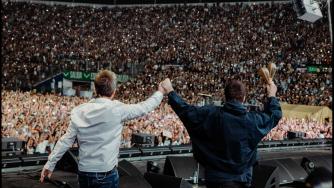 Oasis: le foto più belle e a scaletta del concerto a Santiago del Cile - 19 novembre 2025