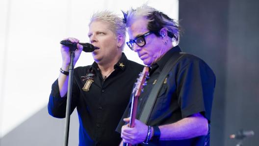 Offspring, il chitarrista Noodles rivela: “Stiamo considerando l’idea di pubblicare due album nel 2019”. L'intervista