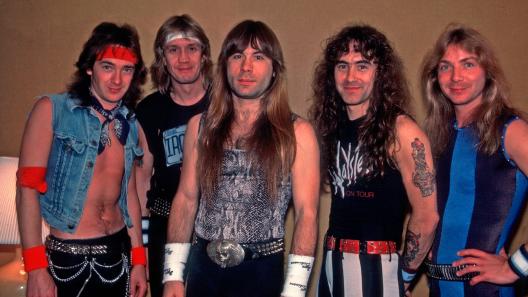 Iron Maiden, annunciato il docu-film e il libro ufficiale per i 50 anni di carriera della band. Tutte le info