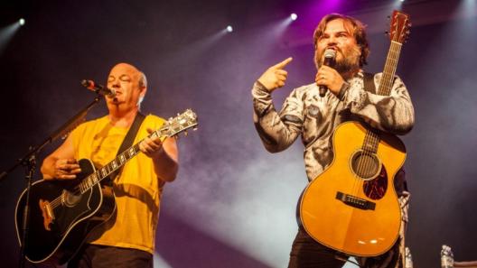 Tenacious D: annunciato "Post-Apocalypto", il nuovo album (con ospite Dave Grohl) e una serie animata! Guarda il video