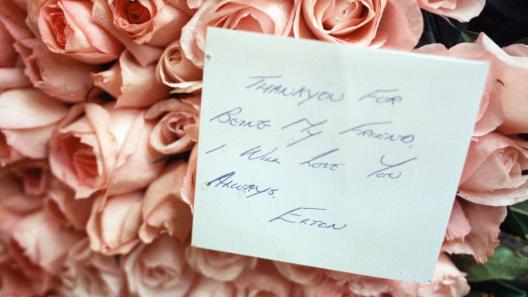 I funerali di Freddie Mercury. Elton John: "fu davvero demoralizzante e sconvolgente"