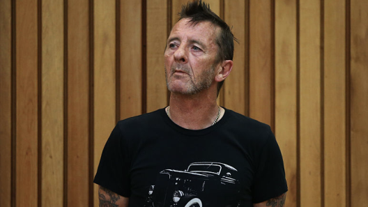 AC/DC, ecco il vero motivo per il quale Phil Rudd è tornato nella band