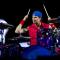 Red Hot Chili Peppers, Chad Smith: “I Foo Fighters mi rovesciarono addosso 220 chili di spaghetti”. Guarda il video